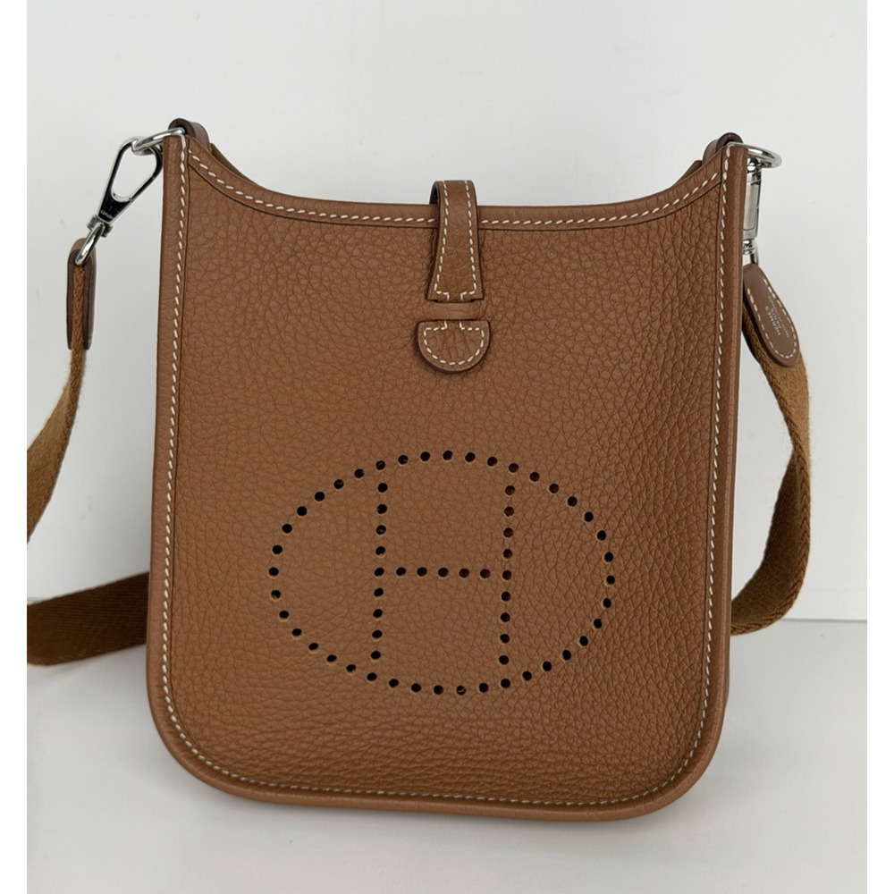 Hermes Evelyne TPM 16 Crossbody Bag in Gold Taurillon Clemence Leather 2024 D7 - Picture 2 of 13